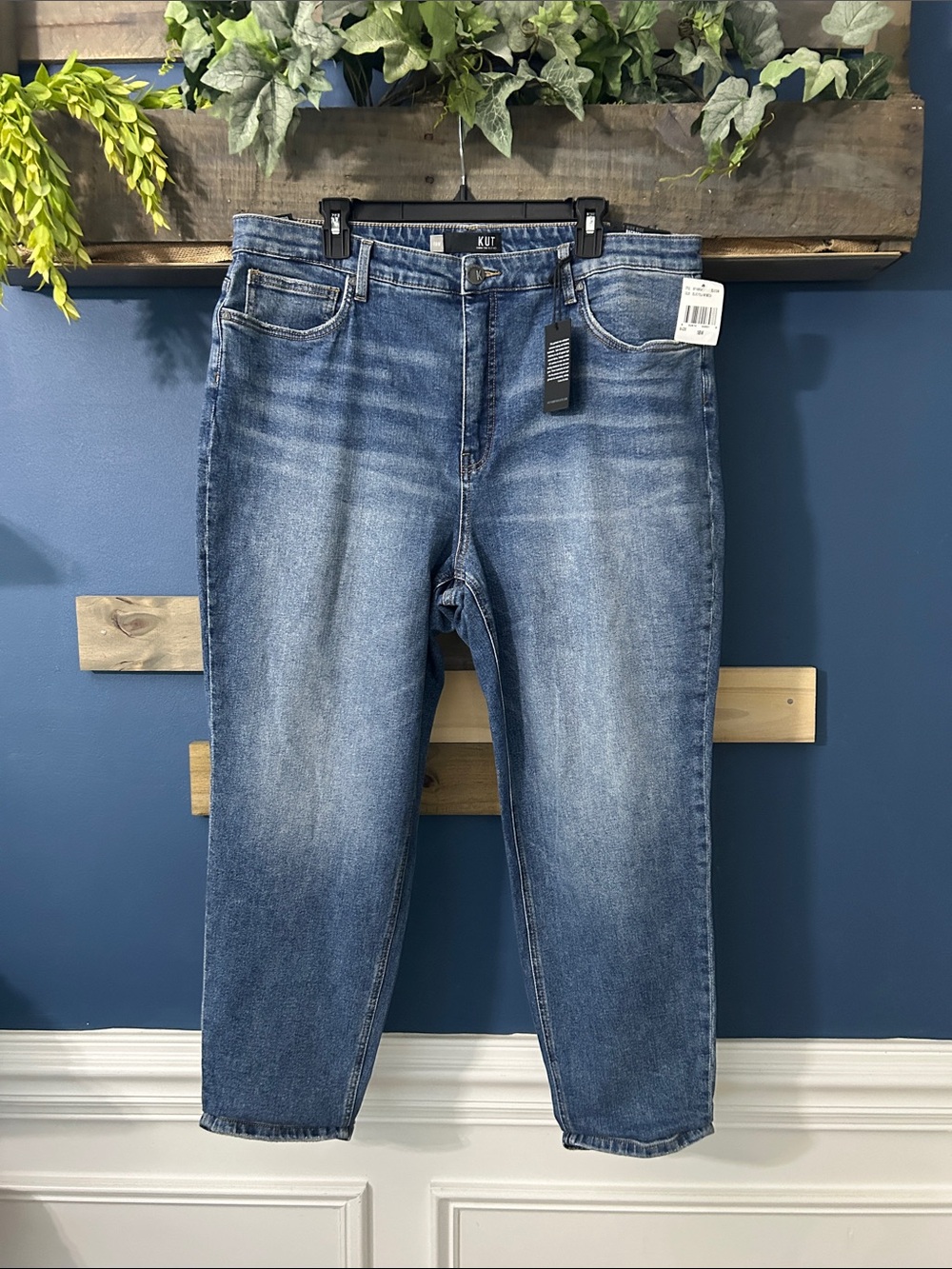 Kut from the Kloth Women’s Fab Ab Mom Straight Jeans NWT 18W